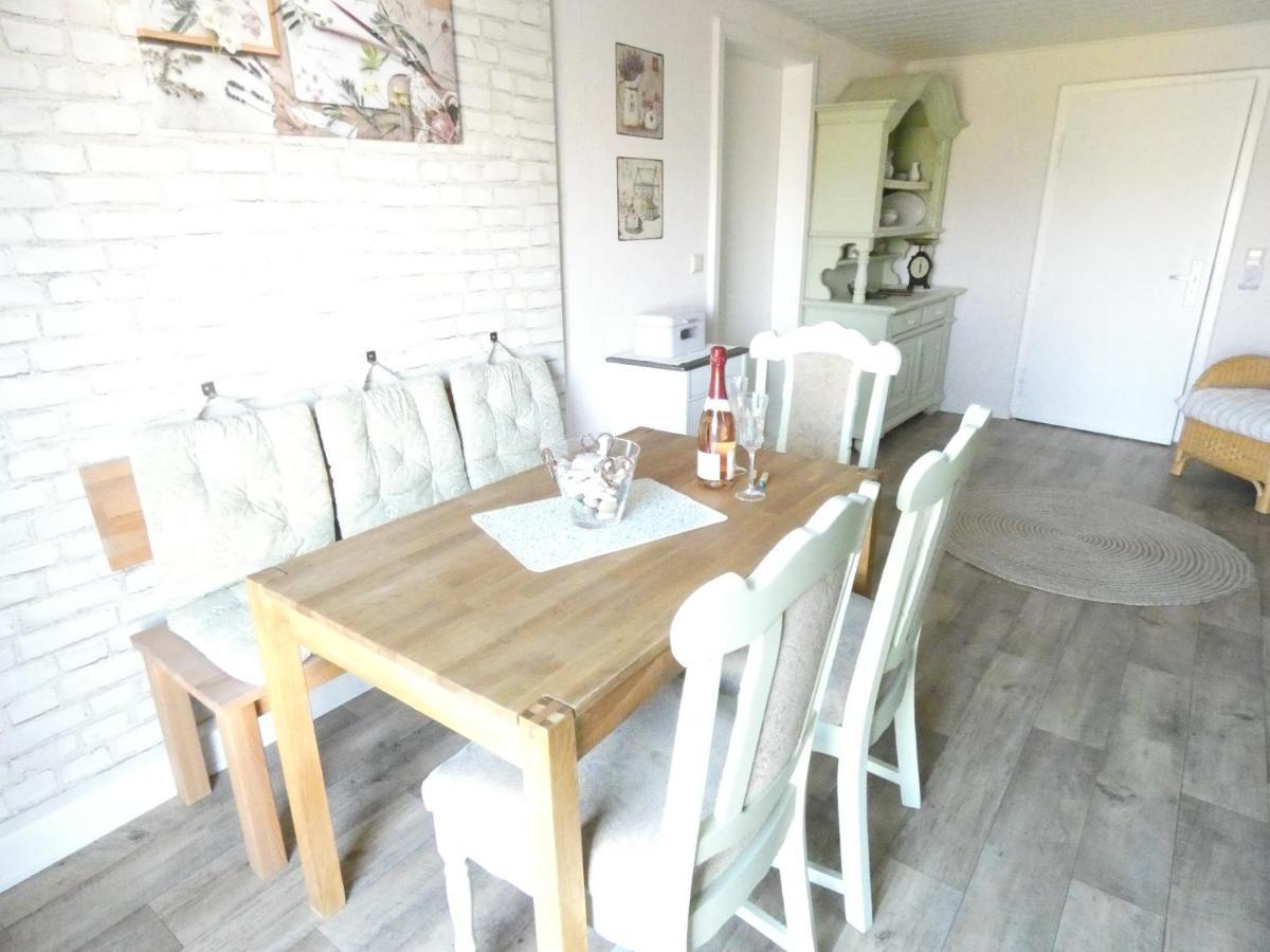 Ferienwohnung Am Schloss Reuterstadt Stavenhagen Εξωτερικό φωτογραφία