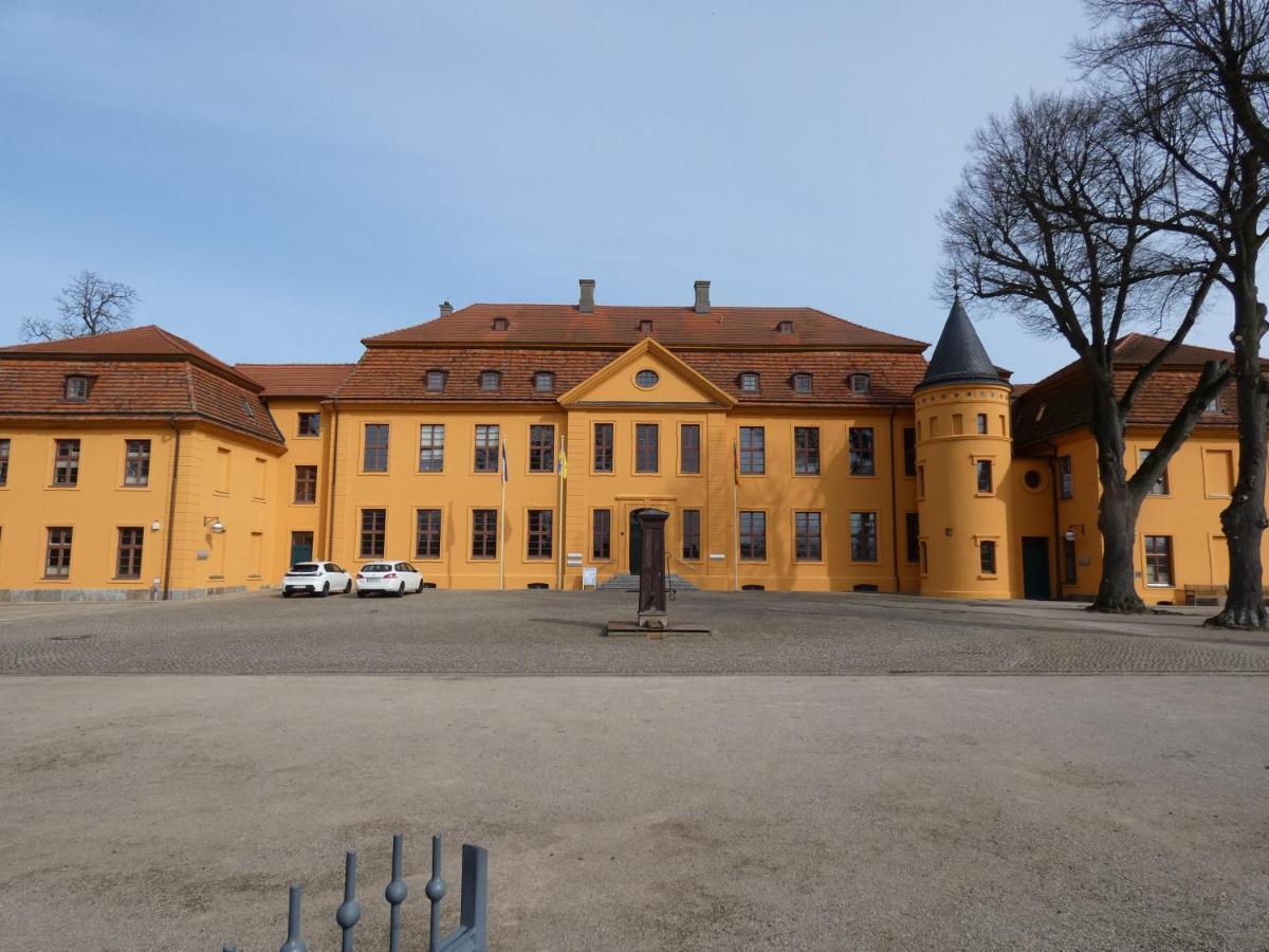 Ferienwohnung Am Schloss Reuterstadt Stavenhagen Εξωτερικό φωτογραφία
